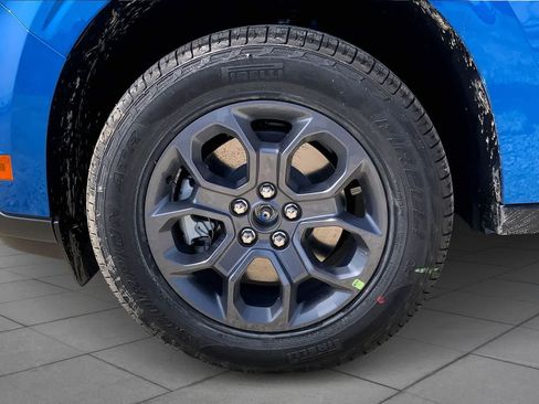 New 2026 Ford Maverick XLT w/ XLT Luxury Package AWD/4WD image 8