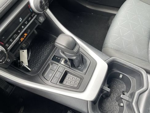 Certified 2024 Toyota RAV4 XLE FWD image 21