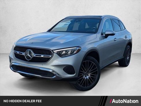 Used 2026 Mercedes-Benz GLC 300 image 1