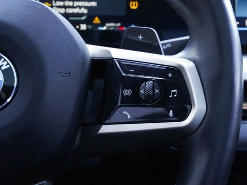 Certified 2024 BMW 530i 530i w/ Executive Package image 23