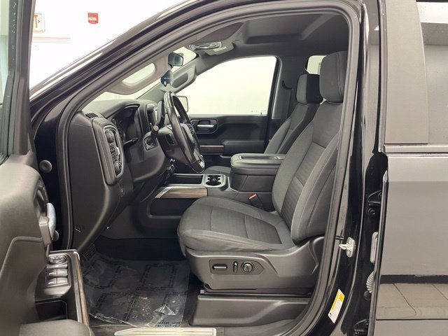 Used 2021 Chevrolet Silverado 1500 RST w/ Convenience Package II AWD/4WD image 8