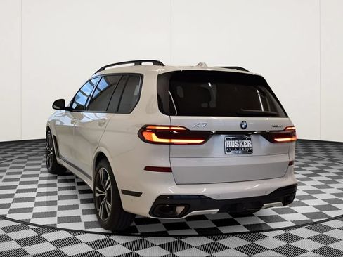 New 2027 BMW X7 xDrive40i AWD/4WD image 13