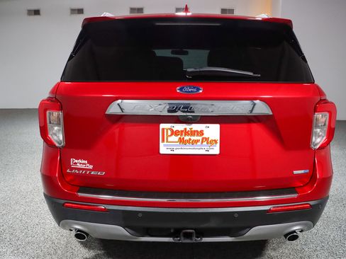 Used 2020 Ford Explorer Limited w/ Class III Trailer Tow Package image 8