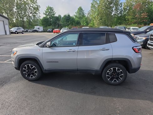 Used 2021 Jeep Compass Trailhawk AWD/4WD image 6