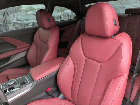 Used 2026 BMW 230i Coupe w/ Premium Package image 13