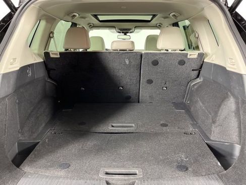 Used 2023 Nissan Rogue SL w/ SL Premium Package image 48