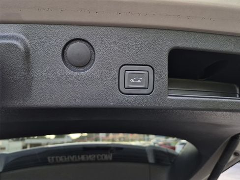 Used 2026 GMC Terrain Elevation w/ Elevation Premium Package AWD/4WD image 12
