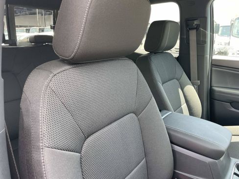 New 2026 GMC Canyon Elevation w/ Convenience Package RWD image 28
