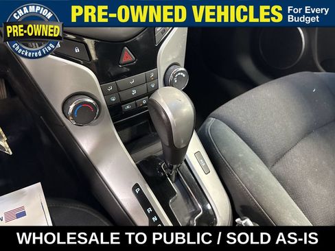 Used 2012 Chevrolet Cruze LT FWD image 16