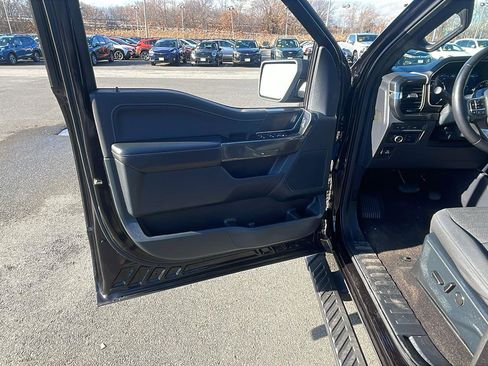 Used 2021 Ford F150 XLT w/ Equipment Group 302A High image 11