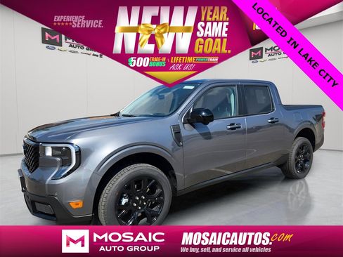 New 2025 Ford Maverick Lariat w/ Black Appearance Package image 3