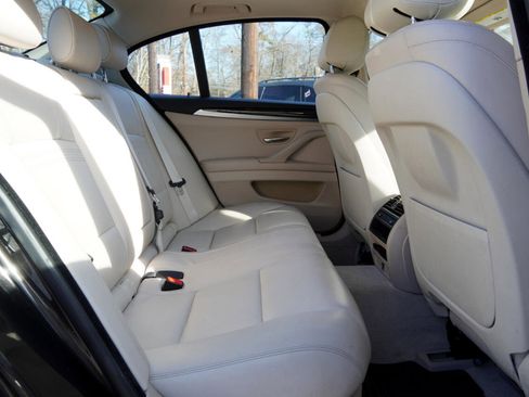 Used 2014 BMW 528i xDrive Sedan image 9