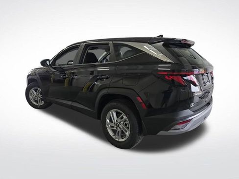 New 2026 Hyundai Tucson SE image 3