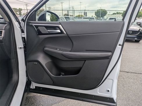New 2025 Mitsubishi Outlander Trail Edition image 33