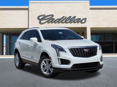 New 2025 Cadillac XT5 Luxury