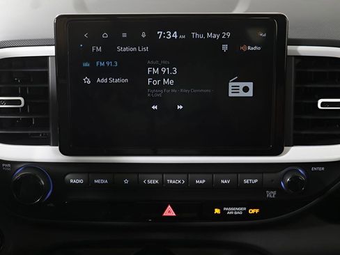 New 2025 Hyundai Venue Limited image 26