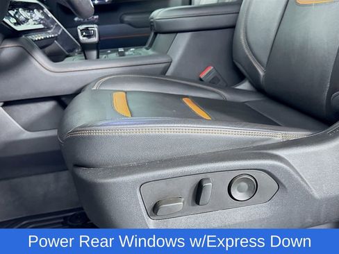 Used 2022 GMC Sierra 1500 AT4 w/ AT4 Premium Package image 27