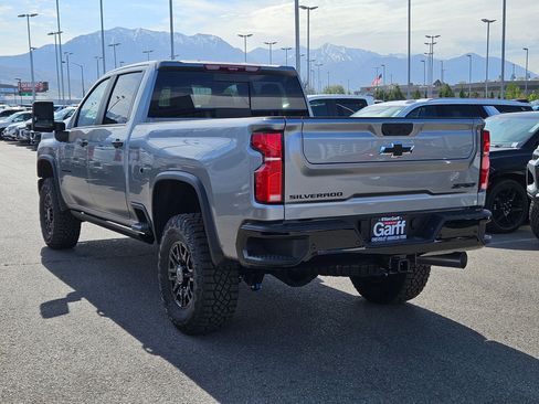 New 2026 Chevrolet Silverado 2500 ZR2 w/ LPO, Dark Essentials Package AWD/4WD image 7