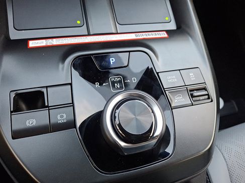 New 2026 Subaru Solterra Premium image 13