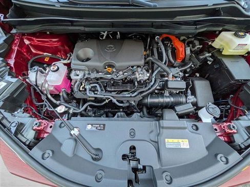 New 2026 Toyota Sienna XLE image 17