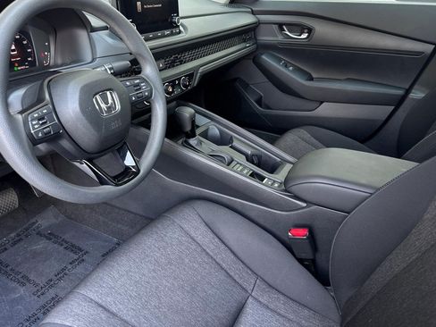Used 2023 Honda Accord LX image 4