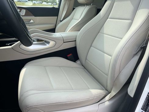 Certified 2025 Mercedes-Benz GLE 350 4MATIC image 22