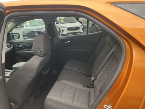 Used 2018 Chevrolet Equinox LT FWD image 15
