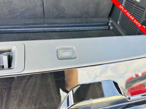 Used 2025 Ford Expedition Active AWD/4WD image 15
