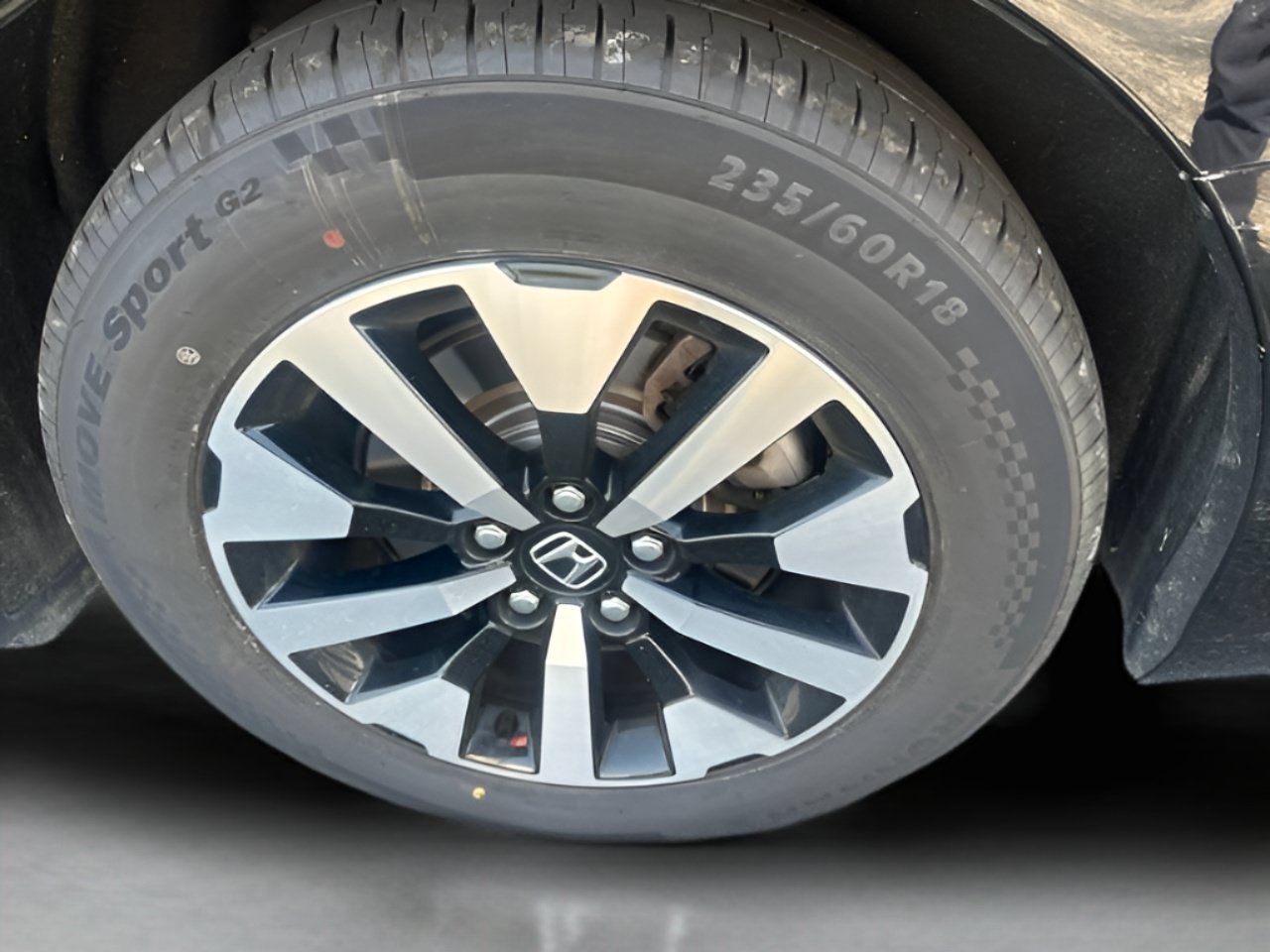 Used 2025 Honda Odyssey EX-L image 9