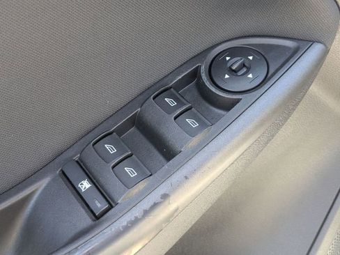 Used 2018 Ford Focus SEL FWD image 10