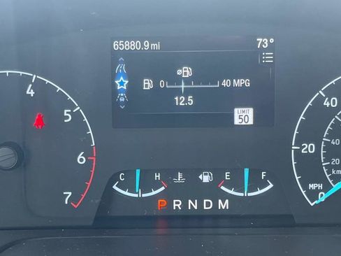 Used 2023 Ford Transit 350 XLT image 27