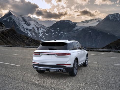 New 2026 Lincoln Corsair Premiere AWD/4WD image 8
