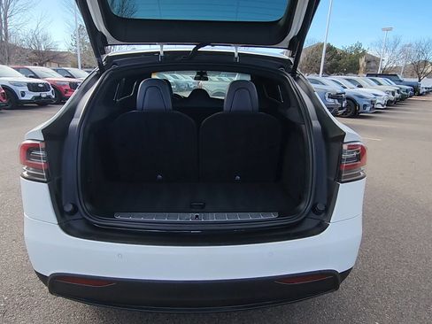 Used 2017 Tesla Model X 90D image 27