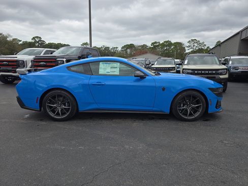 New 2026 Ford Mustang Dark Horse image 3