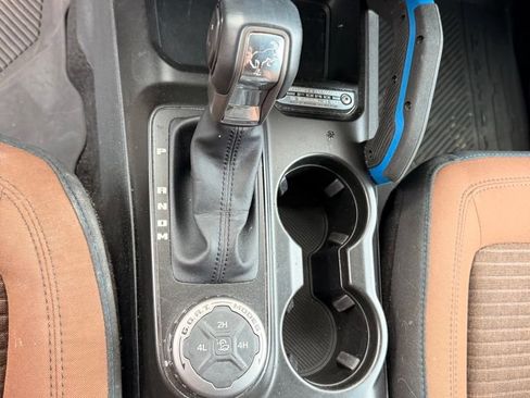 Used 2023 Ford Bronco Outer Banks AWD/4WD image 11