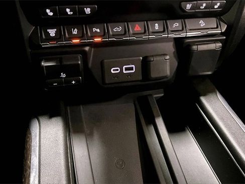 Used 2020 GMC Sierra 2500 Denali w/ Denali Ultimate Package image 26