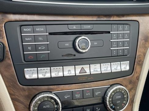 Used 2017 Mercedes-Benz SL 450 image 24