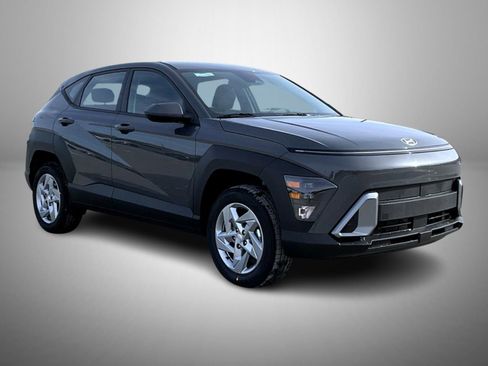 New 2026 Hyundai Kona SE AWD/4WD image 3