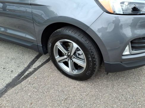 Used 2024 Ford Edge SEL w/ Convenience Package AWD/4WD image 5
