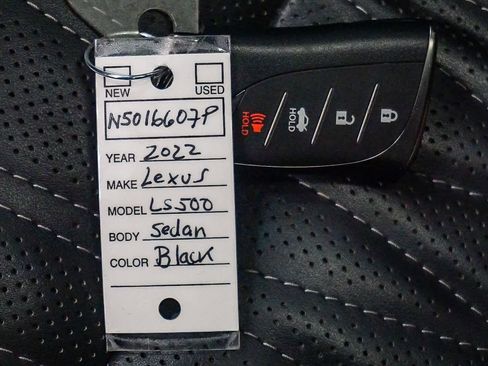 Used 2022 Lexus LS 500 image 30