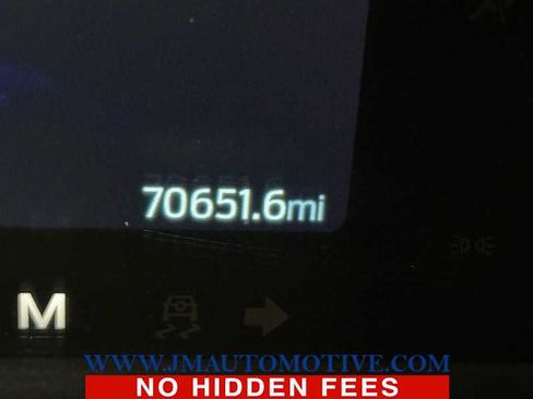 Used 2023 Ford Bronco Wildtrak image 21