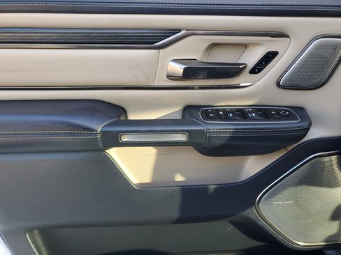 Used 2021 RAM 1500 Limited image 17