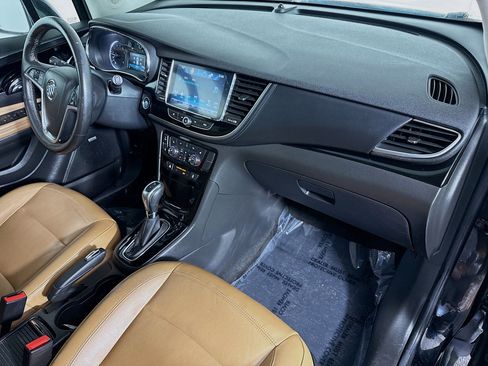 Used 2017 Buick Encore Premium w/ Experience Buick Package image 40