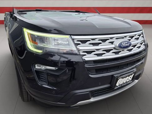 Used 2019 Ford Explorer XLT w/ Equipment Group 202A image 15