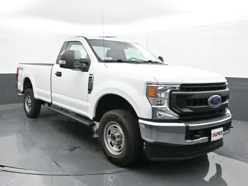 Used 2020 Ford F250 XL w/ Power Equipment Group AWD/4WD image 6
