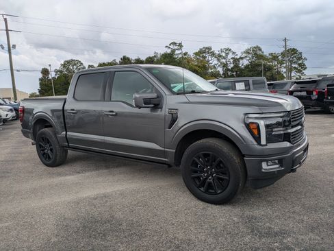Certified 2025 Ford F150 Platinum AWD/4WD image 2