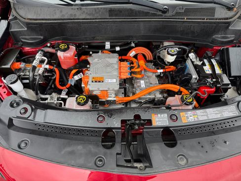 Used 2022 Chevrolet Bolt EUV Premier w/ Sun & Sound Package image 20