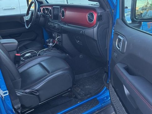 Used 2020 Jeep Gladiator Rubicon image 12