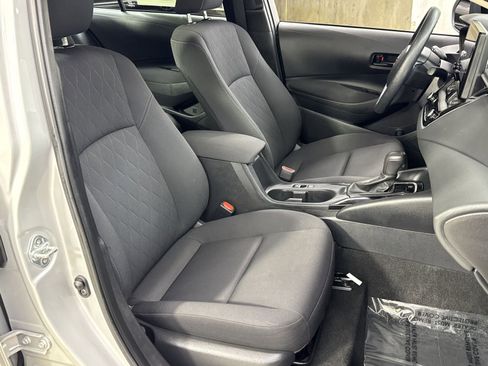 Used 2023 Toyota Corolla LE image 30