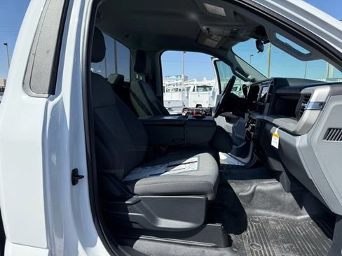 New 2026 Ford F250 XL w/ XL Chrome Package RWD image 12